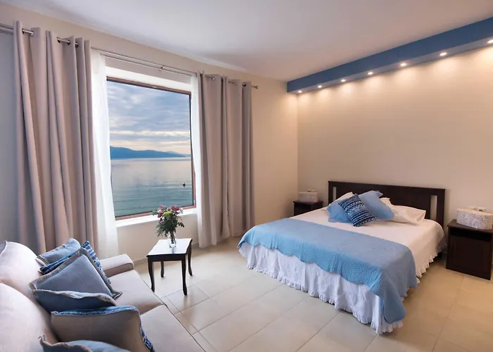 Nv - Sea Front Av